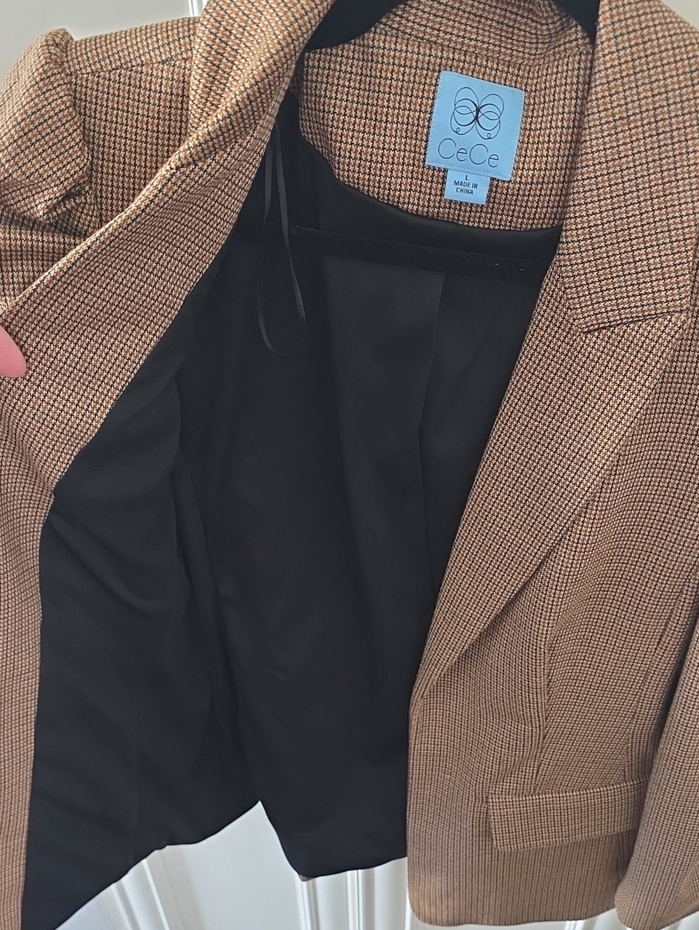 CECE | $139 Puffed Sleeve Blazer - Picture 12 of 12